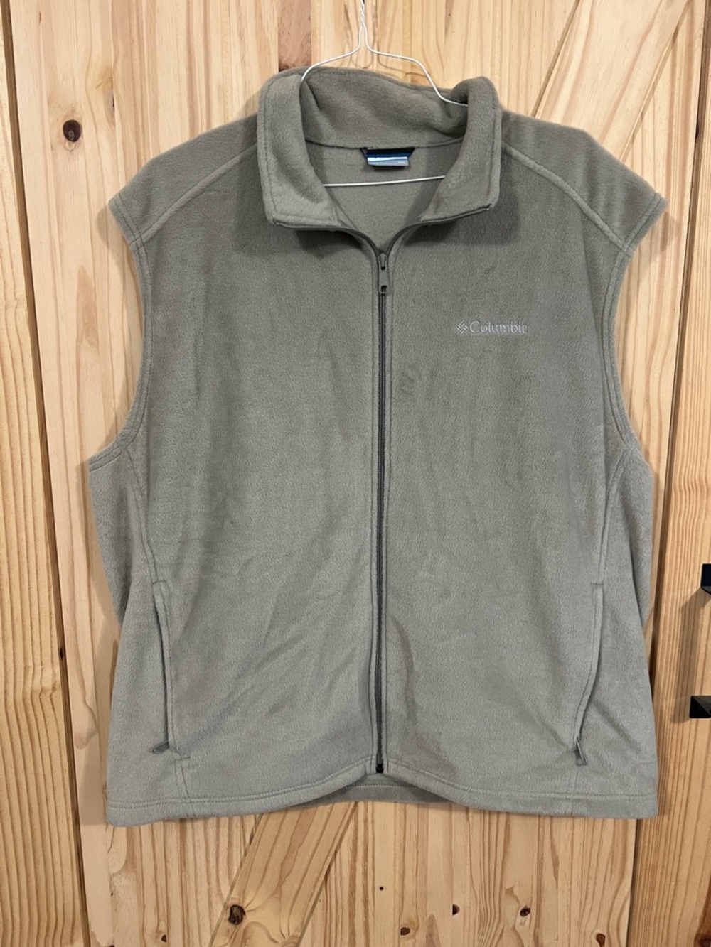 Columbia Taupe/Olive Green Zip-Front Fleece Vest